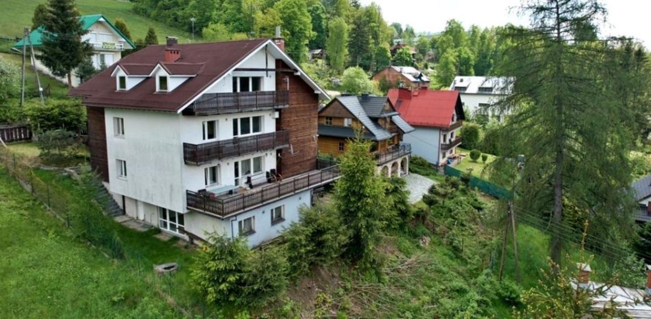 ホテルCzarna Owca ヴィスワ エクステリア 写真
